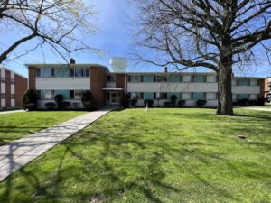 2 bedroom apartments for rent in Tonawanda. The Villages at the Fairways Apartments.