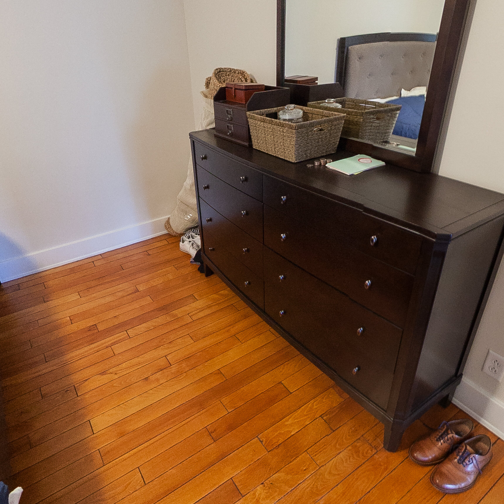 canterbury_360_005 Panorama_logo_08 Glendale Realty Services Group LLC