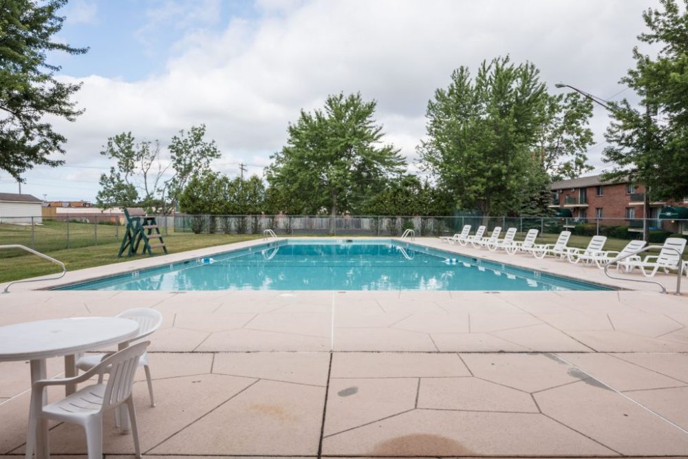 Cheektowaga Ny Apartments With Pool Glendale Realty Services