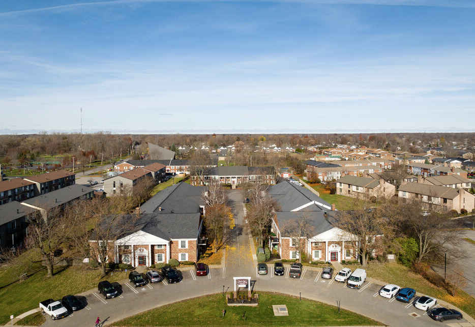 Aerial view of entire Sturbridge Village apartment complex for rent in Amherst, New York.