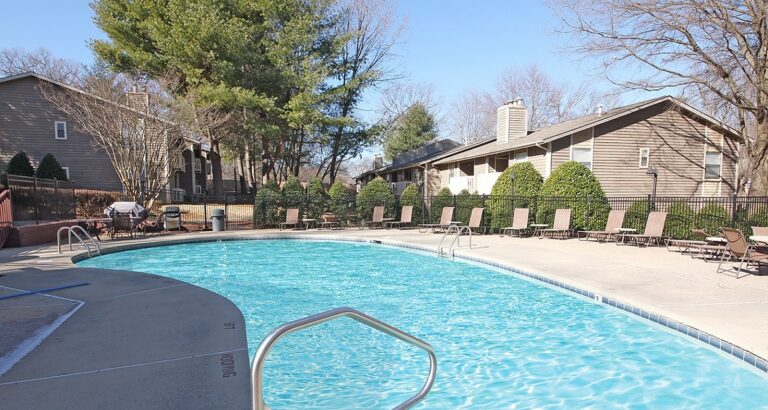 Hunt Club Apartments