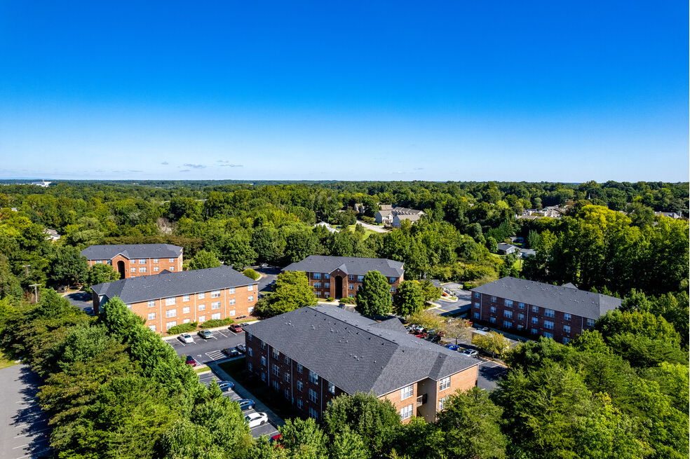 Drone shot of buildings at Grand Summit Apartments in Greensboro, North Carolina.
