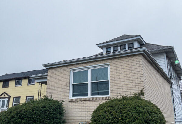 886 Englewood Ave.