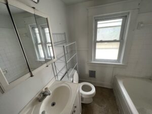 886 Englewood Ave Apartments bathroom.