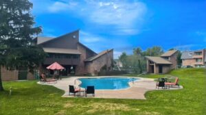 Senior apartments for rent in Cheektowaga, NY. Williamstowne Village Senior Apartments.